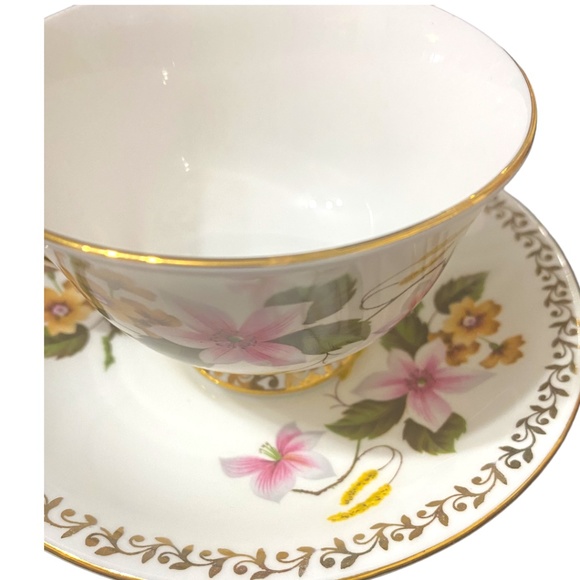 Vintage Aynsley porcelain cup & saucer, pink & yellow flowers - Picture 10 of 16